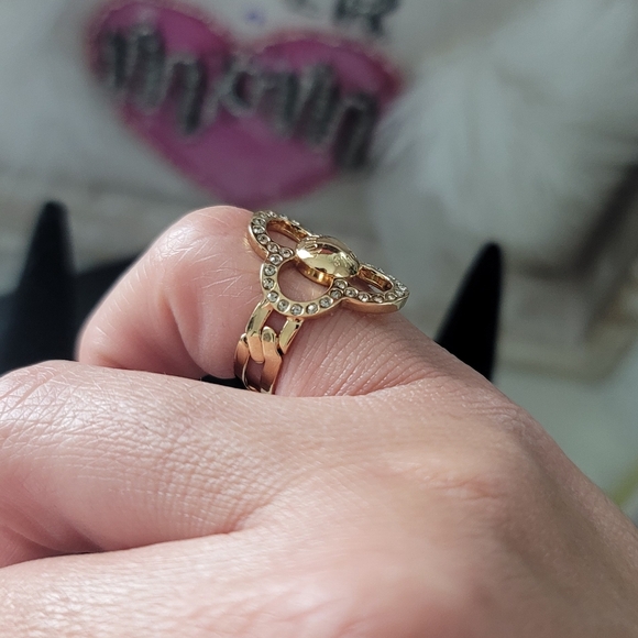 Louis Vuitton Strass Encrusted Flower Power Ring S - Picture 9 of 9